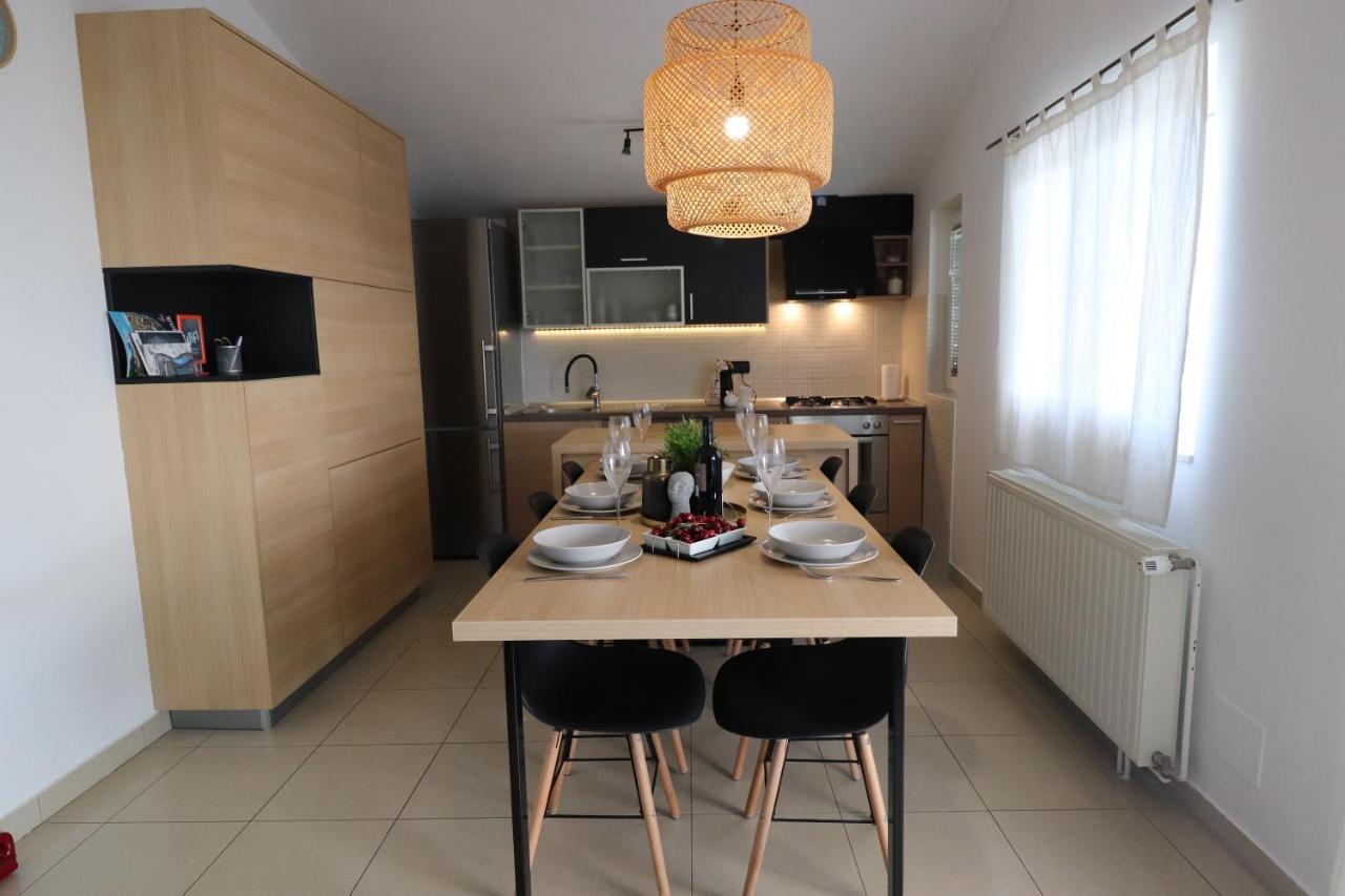 Cozy Designed & Sea View Apartment Sulye, Zaboric Sibenik Exterior foto